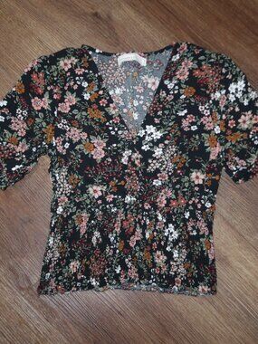 Womens Abercrombie & Fitch Black Multi Floral Smocked Waist Cropped Blouse sz S